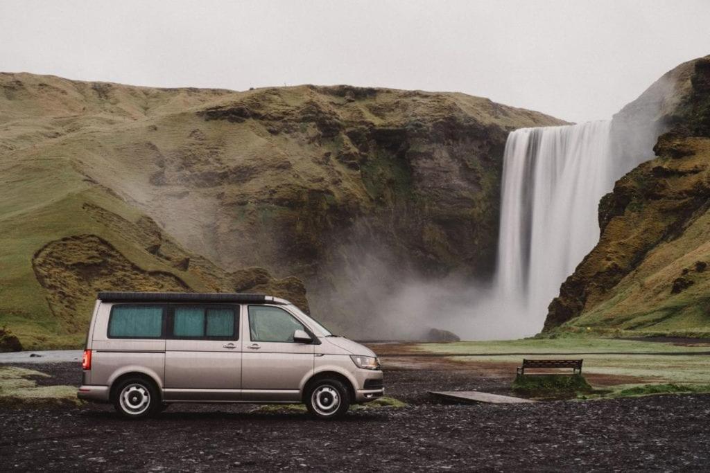 Rent Campervans Keflavík Eksteriør bilde